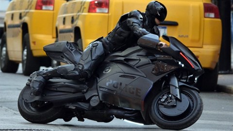 Chiêm ngưỡng chiếc mô tô Kawasaki Z1000 dữ dằn tại Việt Nam