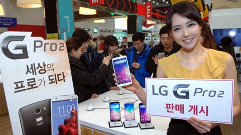 LG G Pro 2 lên kệ bán có giá đắt hơn Galaxy Note 3
