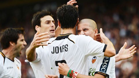 01h00 ngày 24/2, Valencia vs Granada: Los Che chắc thắng