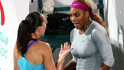 Serena Williams và Jelena Jankovic cãi nhau ngay trên sân