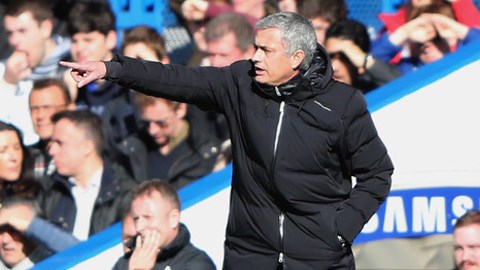 Với Mourinho, Chelsea tiếp tục làm hơn sức mình