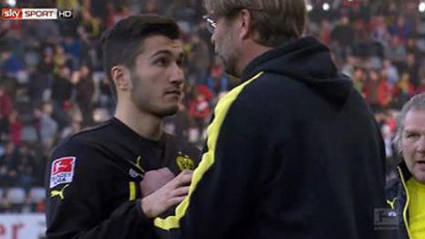 Dortmund sôi sục vì thầy trò cãi vã