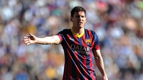 Messi bị người hâm mộ Valladolid sỉ vả?