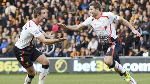 Liverpool: Chạy đi Henderson, dáng nào cũng được!