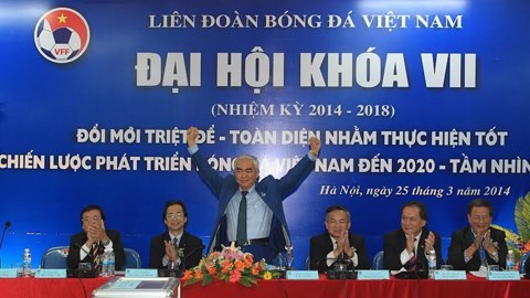 Đóng góp ý kiến xây dựng bóng đá Việt Nam