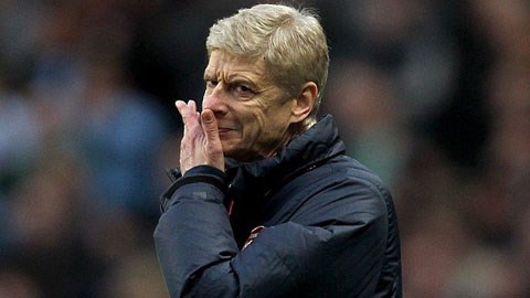 Wenger thừa nhận Arsenal hết cửa vô địch