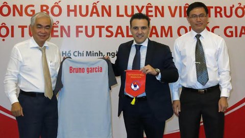 Chủ tịch VFF kỳ vọng HLV Bruno sẽ nâng tầm futsal Việt Nam