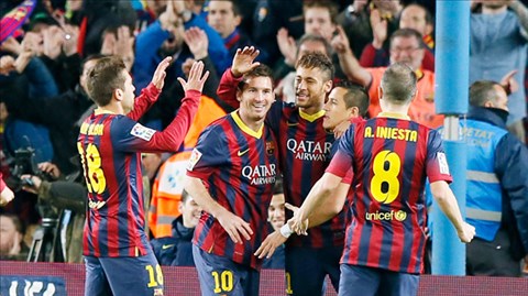 Barcelona 3-0 Celta Vigo: Barca vượt mặt Real