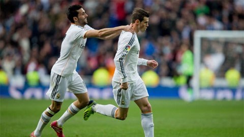 Real Madrid: Dội mưa gôn vào... khí quyển