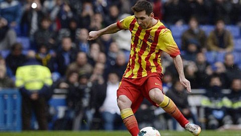 Espanyol 0-1 Barcelona: Messi lại ra tay