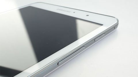 Tablet đầu tiên có màn hình Super AMOLED sắp trình làng
