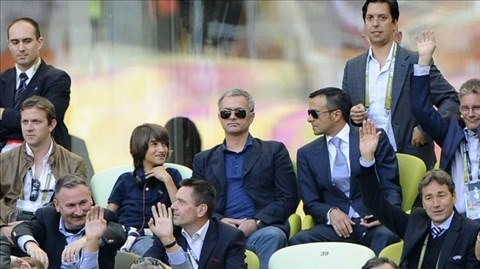 Mourinho và người giám hộ bí ẩn ở Madrid (phần cuối)