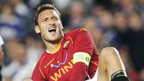 Roma mỏi mắt tìm người thay Totti