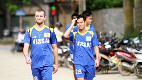 V.NB chuẩn bị cho trận đấu với Yangon Utd: Mang 18 cầu thủ, có cả Văn Quyến