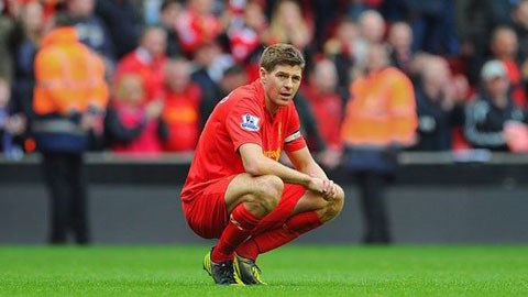 Gerrard nén đau chiến đấu vì ngôi vô địch Premier League