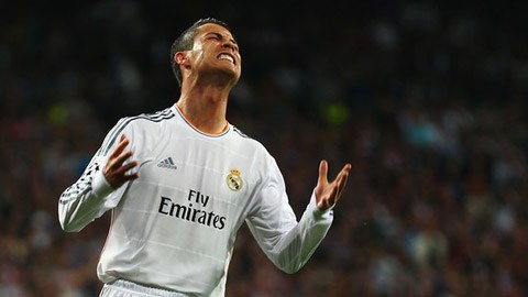 Ronaldo: Không ghi bàn, không kiến tạo, vẫn là số 1