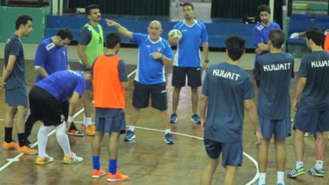 HLV ĐT futsal Kuwait: Chủ nhà Việt Nam đang ngày càng tiến bộ