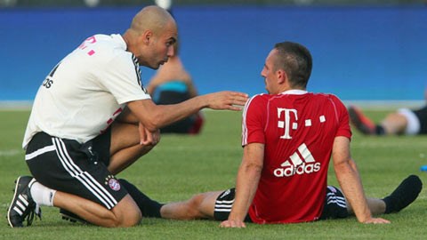 Ribery bất ngờ chỉ trích chính sách xoay vòng của Guardiola