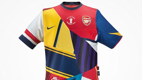 Arsenal ra mắt áo kỷ niệm "20 trong 1"
