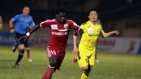 17h00 ngày 20/5, SLNA vs B.Bình Dương: Khách lấn chủ!