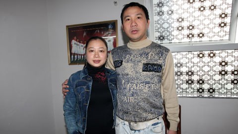 Cuộc sống sau giải nghệ của cựu cầu thủ SLNA, Nguyễn Phi Hùng: Từ bỏ giang hồ để về phụ vợ