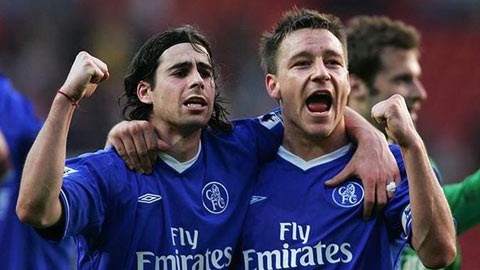 Tiago sắp tái hợp Terry và thầy cũ Mourinho ở Chelsea