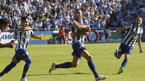 Deportivo trở lại La Liga sau 1 năm vắng bóng