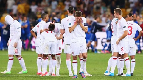Anh-Italia: Roy Hodgson và những bài học từ EURO 2012