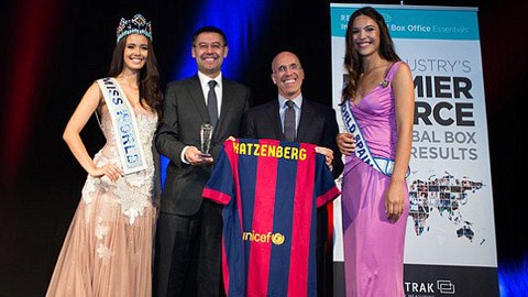 Barca "chiêu mộ" Miss World 2013