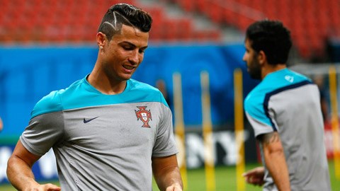 Ronaldo xuống tóc "giải đen" trước trận đấu với Mỹ