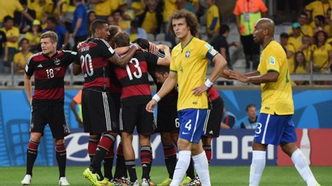 Các tuyển thủ Đức nhất trí không làm bẽ mặt Brazil ở hiệp 2