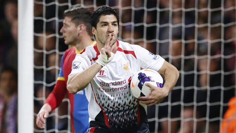 Barcelona - Những dấu hỏi từ vụ chiêu mộ Suarez