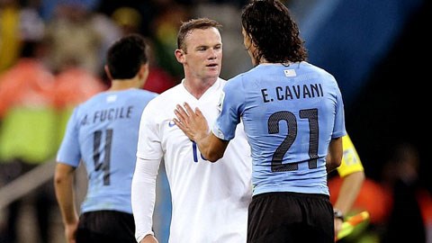 Tương lai của Rooney ở M.U đang bị Cavani đe dọa
