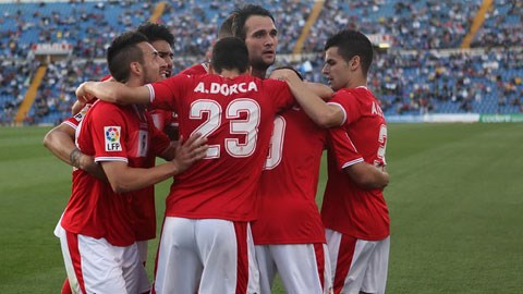 01h00 ngày 28/7:  Real Murcia vs Vallecano
