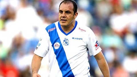 Danh thủ Cuauhtemoc Blanco trở lại thi đấu đỉnh cao ở tuổi… 41