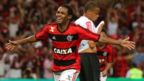 02h00, ngày 11/8: Flamengo vs Sport Recife
