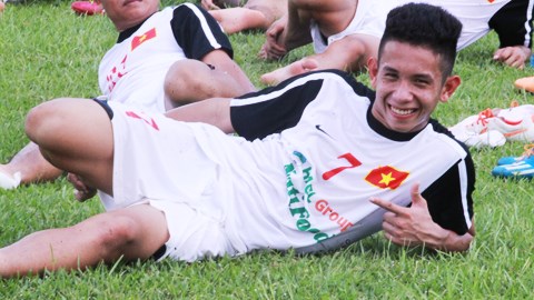 Điệu cười đặc biệt của “Gareth Bale U19 Việt Nam”