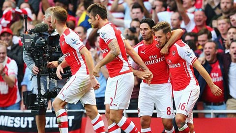 Ramsey tỏa sáng, Arsenal ngược dòng đánh bại Crystal Palace