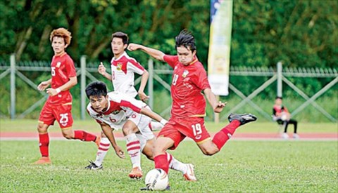 Còn đúng 14 cầu thủ, HLV U19 Thái Lan “ngồi trên đống lửa”