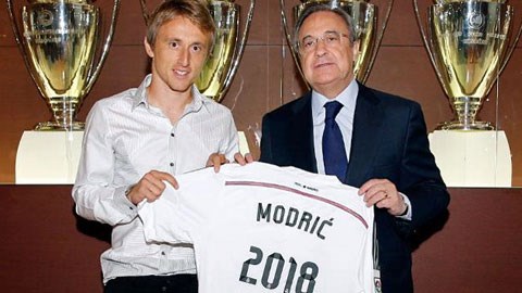 Real "trói chân" thành công Modric