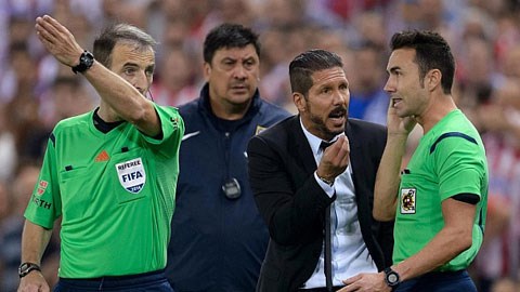 Tin La Liga (24/8): HLV Simeone đối diện án cấm chỉ đạo 7 trận