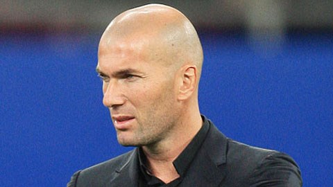 Zidane thất bại trong trận đầu tiên làm HLV