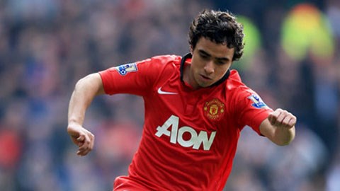 Vì sao Rafael lại quan trọng với Van Gaal-United?