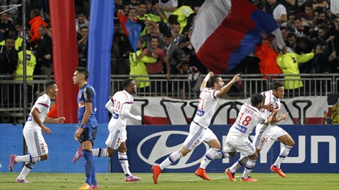 Lyon 2-1 Monaco: Đương kim á quân lại gây thất vọng