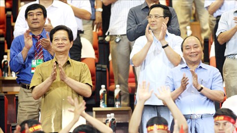 Thủ tướng Nguyễn Tấn Dũng và nhiều lãnh đạo dự khán trận chung kết