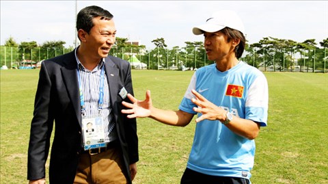Bên lề trận Olympic Việt Nam và Olympic Kyrgyzstan