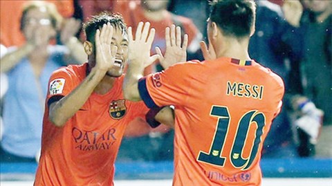 Khi Messi “phục vụ” Neymar