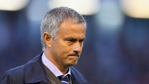 HLV Mourinho vẫn tiếc vì Chelsea để tuột chiến thắng trước Man City