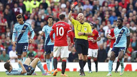 Rooney bị treo giò đến hết tháng 10: Ai dẫn đường Quỷ đỏ?