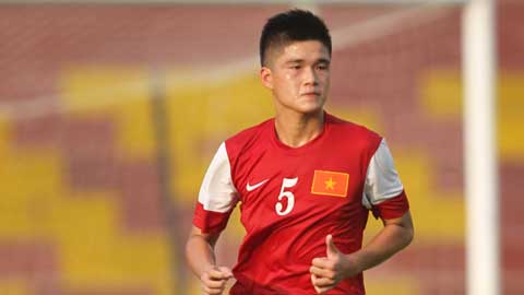 Trung vệ Lục Xuân Hưng (ĐT U19 Việt Nam): Vì giấc mơ đội tuyển, nén nỗi đau mất cha!